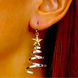 Christmas tree earrings